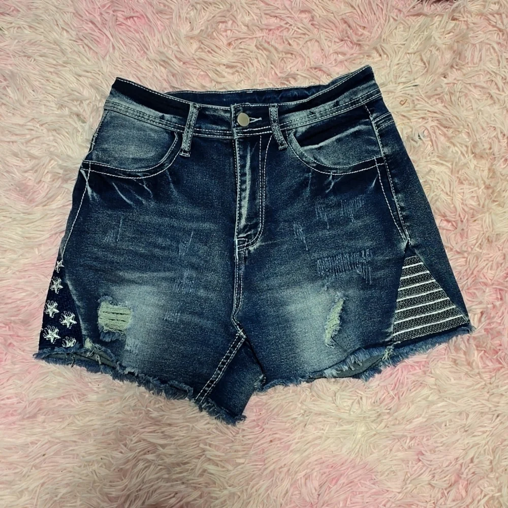 Women's Shorts Size small